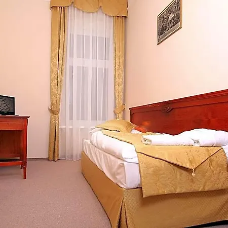 Zdroj Wojciech Aparthotel Lądek-Zdrój